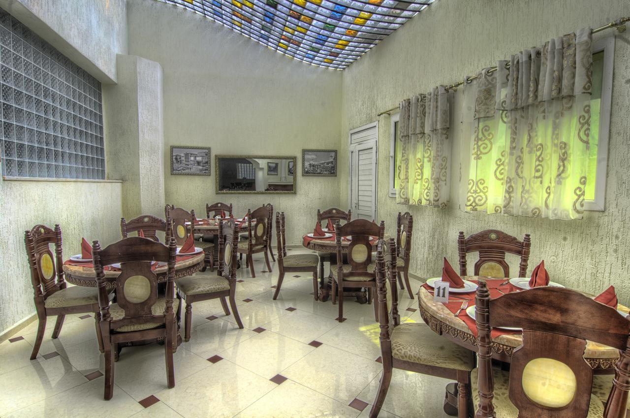 Hotel Ville Des Roses Blida Exterior foto